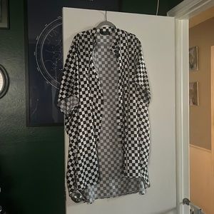 Dressed in LALA checkered oversized top